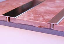 Load image into Gallery viewer, Tee Trim